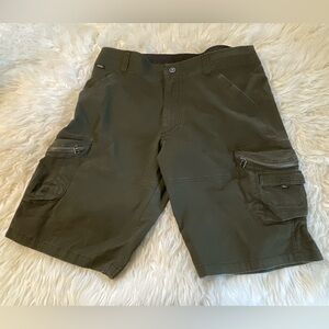 Kuhl Men’s Ambush Cargo Shorts. Size 36; 12” Inseam
Style: 5149